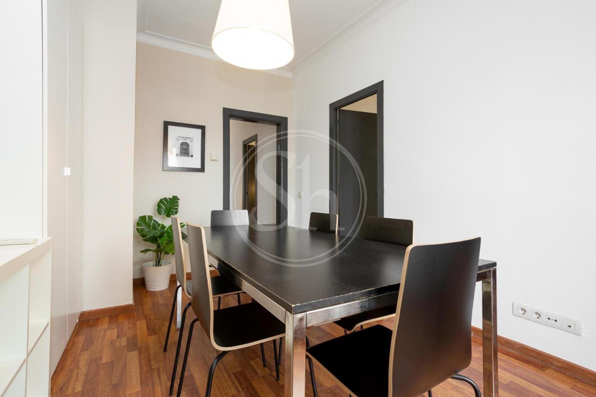 Cosy Nearly Sagrada Familia Vi Apartment Barcelona